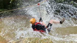 Canyoning Tour Dalat Jiplining