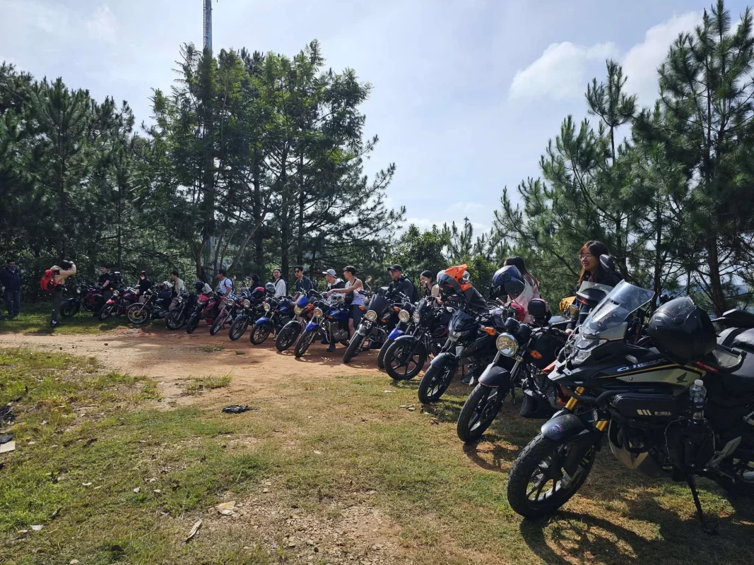 Vietnam Easy Riders – Rew Rew Adventures