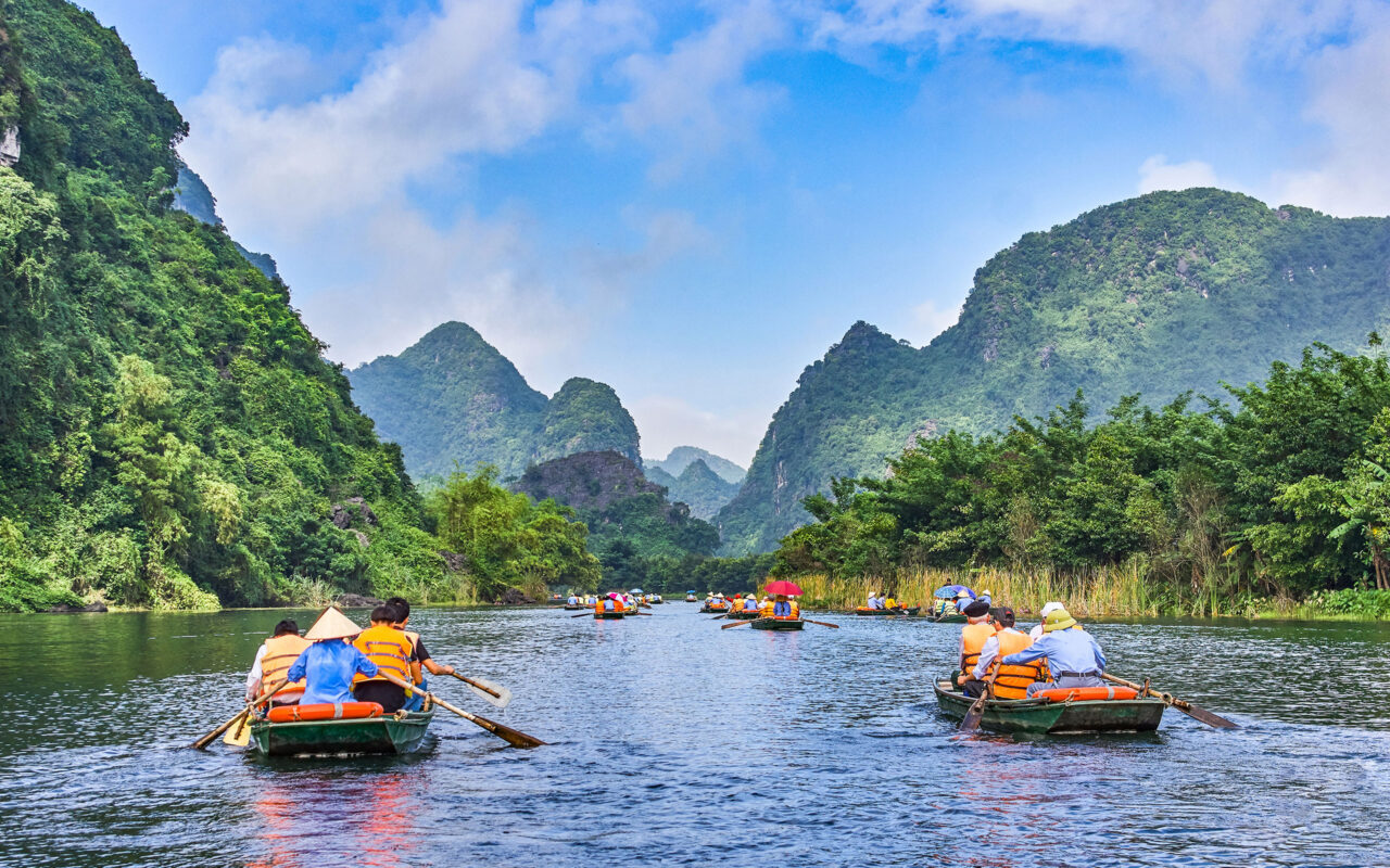 Vietnam Easy Riders – Rew Rew Adventures