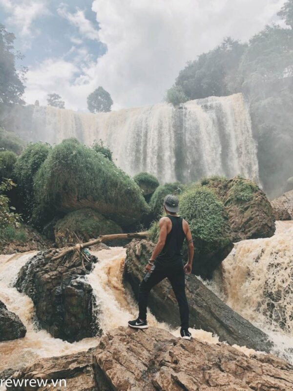Vietnam Easy Riders – Rew Rew Adventures