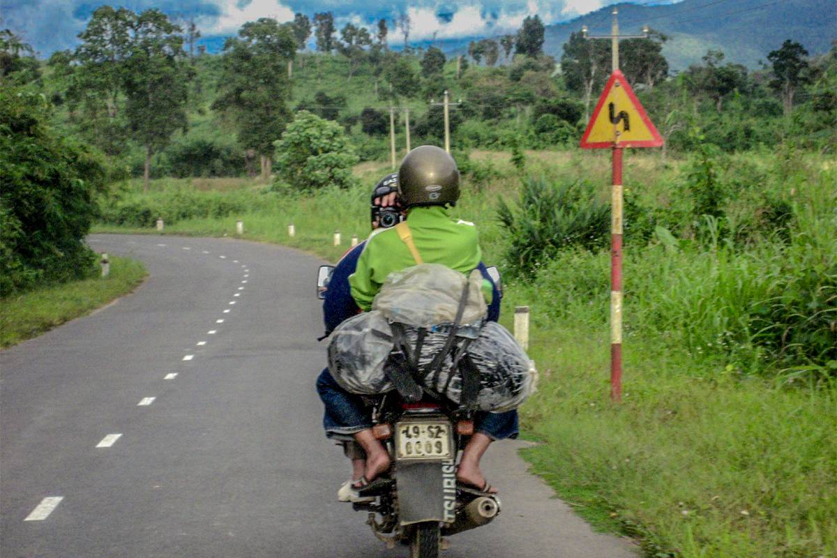 Mui Ne Vietnam Tour – Easy Rider Mui Ne Motorbike Tour to Dalat 2 Days Experience the Magic of Vietnam