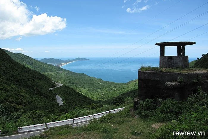 Easy Rider Hue to Hoi An/Da Nang via Hai Van Pass Tour 3