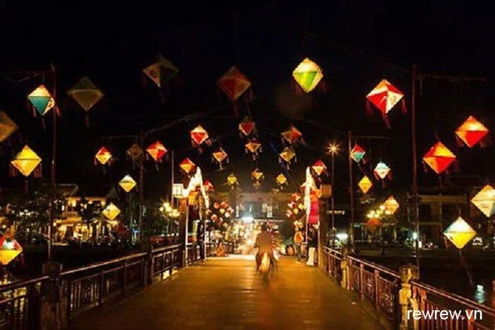 Easy Rider Hue to Hoi An/Da Nang via Hai Van Pass Tour 5