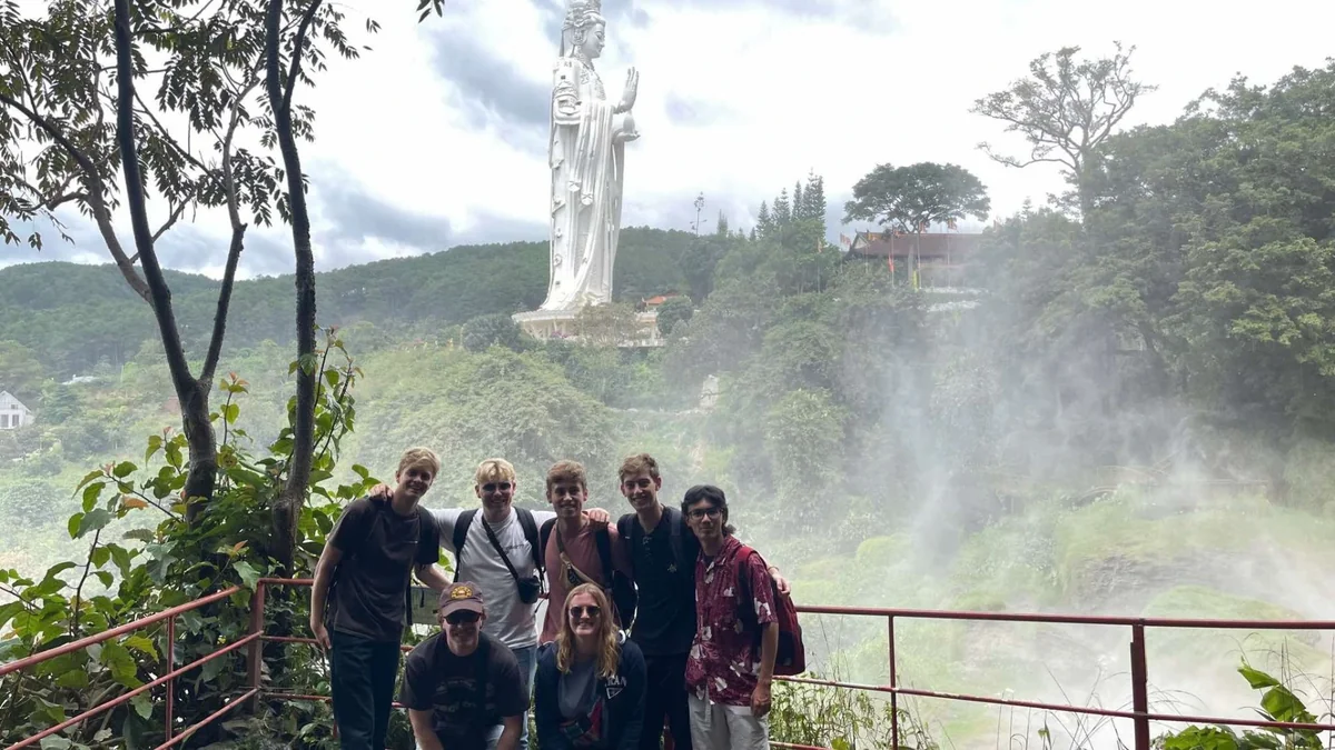 Easy Rider Waterfall Tour Dalat 5