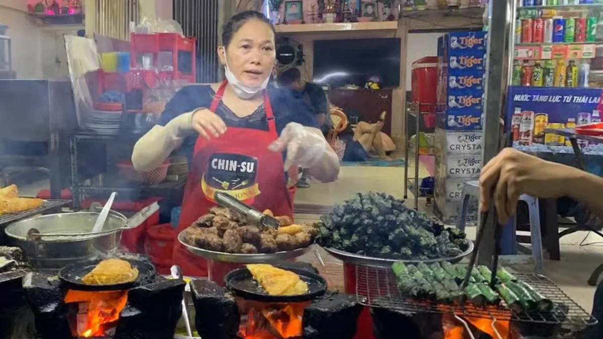 Saigon Motorbike Food Tour – 4-Hour Street Food Adventure 2