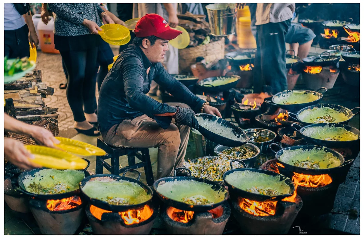 Saigon Motorbike Food Tour – 4-Hour Street Food Adventure 4