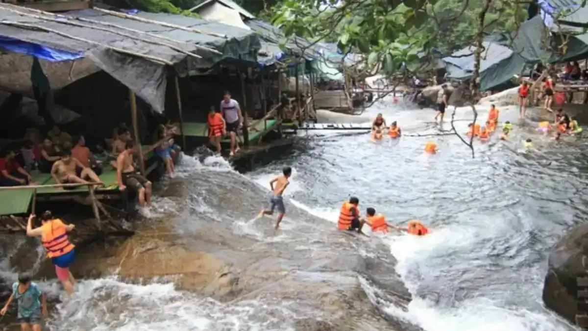 Hue To Phong Nha Motorbike 5